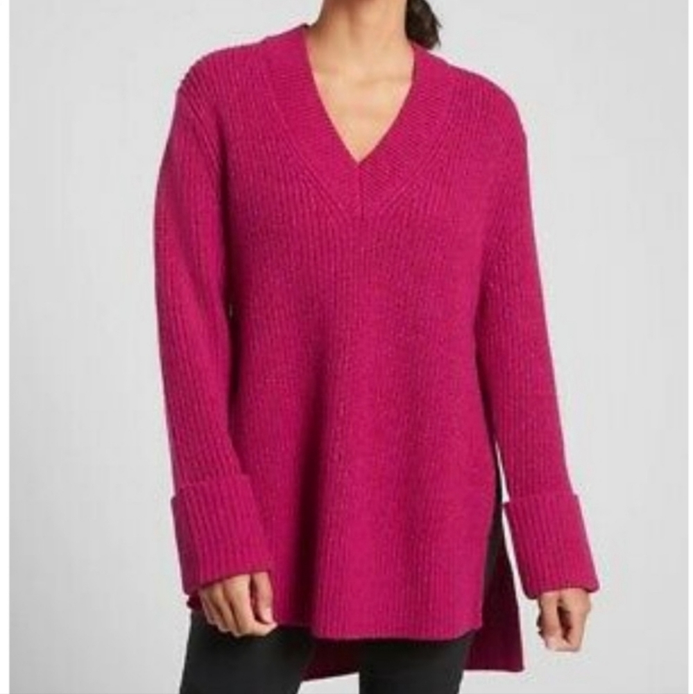 Athleta Shasta V-Neck Oversized Fit Wool Knit Sweater- Dark Pink, Size Large